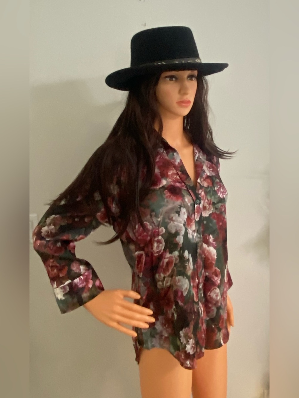 NEW L'AGENCE MULTI FLORAL TYLER SILK BUTTON DOWN BLOUSE - Picture 8 of 15